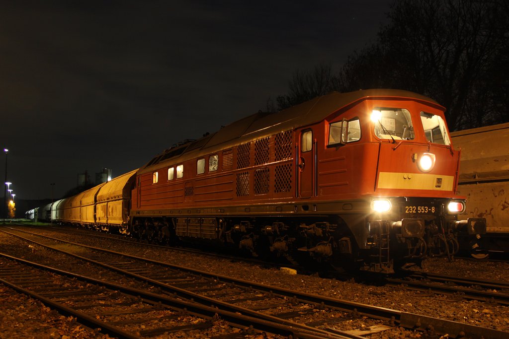 Die 232 553-8 in Dornap-Hahnenfurth . am 13,11,09