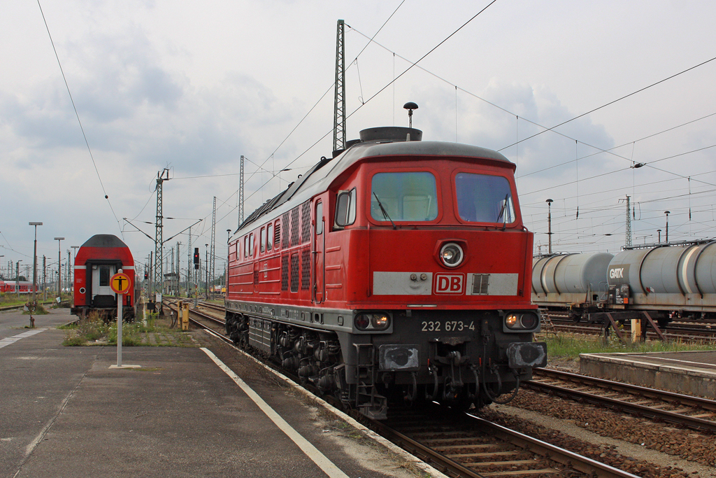 Die 232 673-4 in Cottbus Hbf am 17,08,11