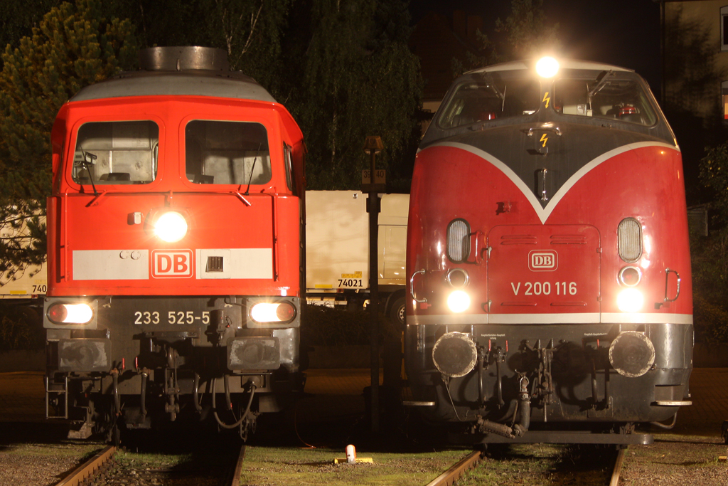 Die 233 525-5 und V200 116 beim BW Fest Osnabr�ck am 18,09,10