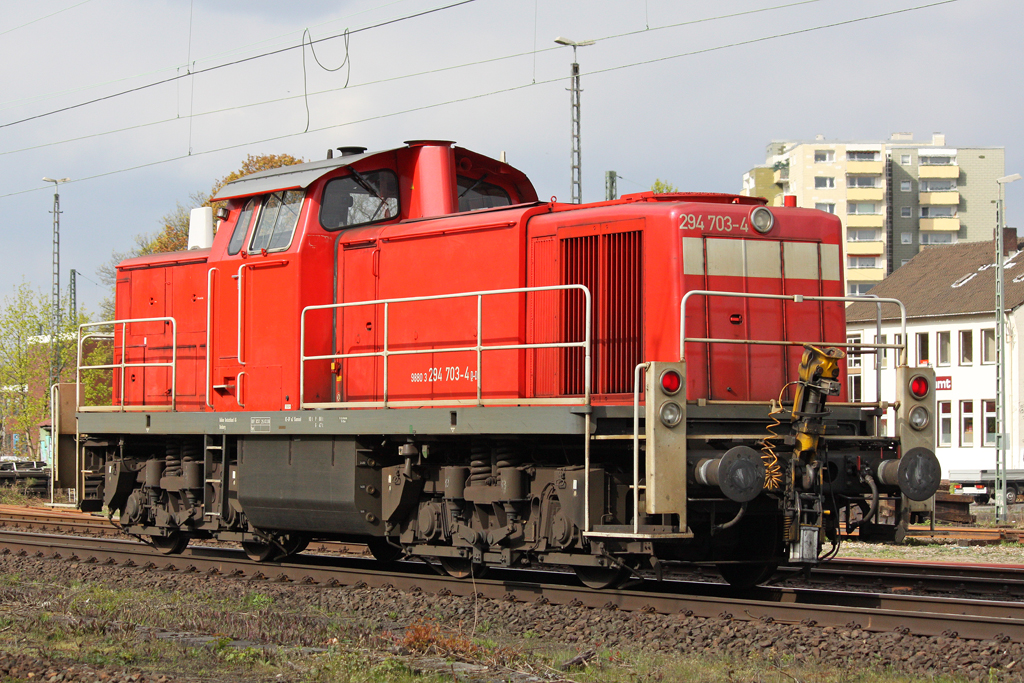 Die 294 703-4 in Opladen am 21,04,10