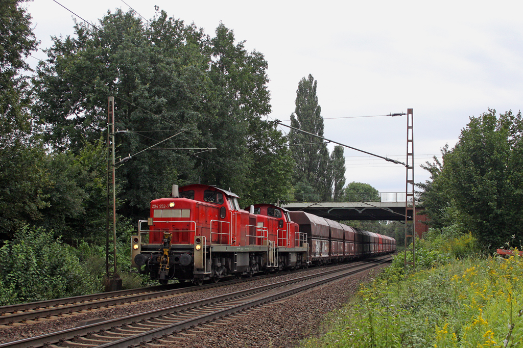 Die 294 952-7 und 294 956-8 in Hannover Limmer am 16,08,11