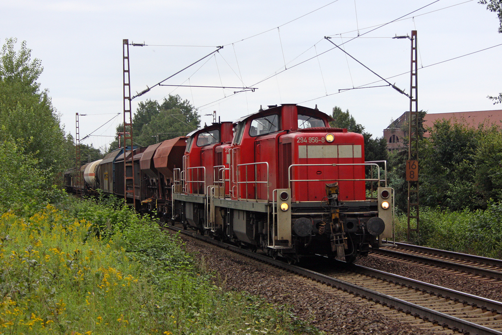 Die 294 956-8 und 294 952-7 in Hannover Limmer am 16,08,11