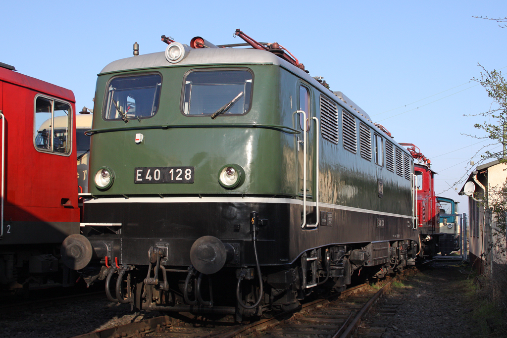 Die E40 128 im DB Museum Koblenz-L�tzel am 05,04,10