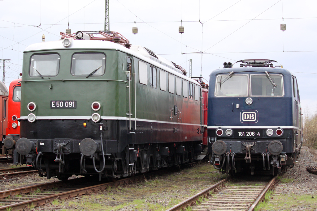 Die E50 091 und 181 206-4 im DB Museum Koblenz-L�tzel am 03,04,10