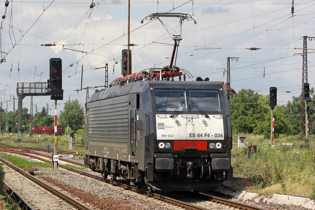 Die ES 64 F4-034 (189 934) in Gro�korbetha am 06,07,10