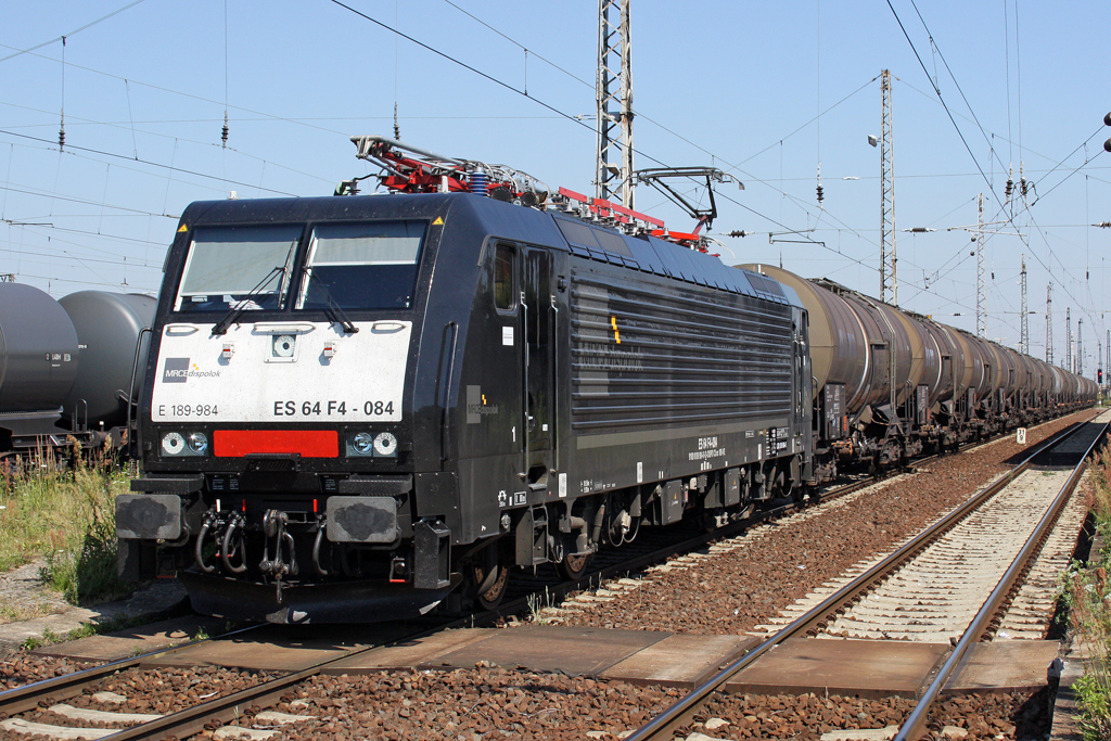 Die ES 64 F4-084 in Gro�korbetha am 09,07,10