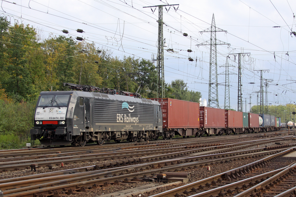 Die ES 64 F4-997 ( E189 097 ) in Gremberg am 05,10,10