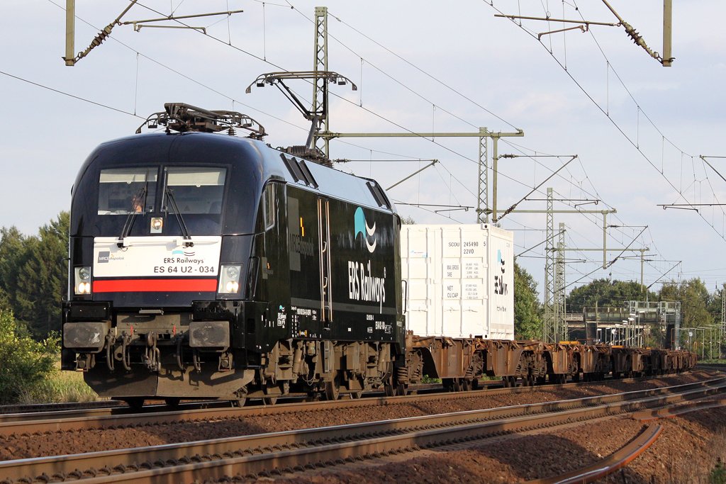 Die ES 64 U2-034 in Ashausen, am 06,09,09