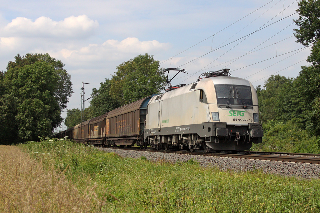 Die ES 64 U2-101 in Ratingen Tiefenbroich am 03,07,12