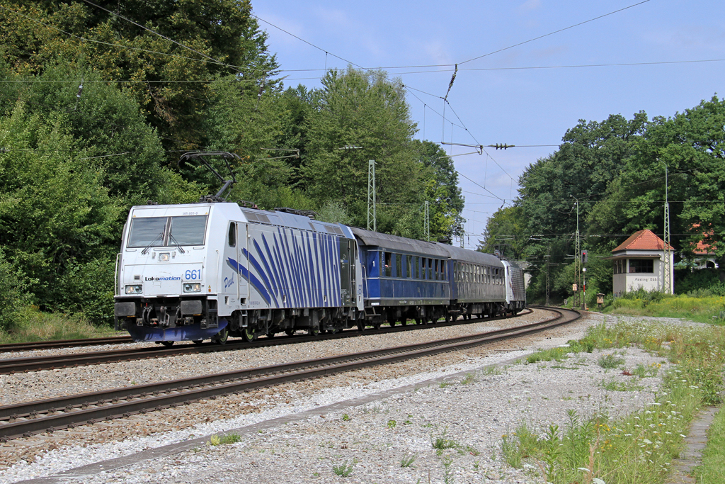 Die Lokomotion 185 661 und 189 908 mit dem Lokomotion Sonderzug in A�ling (Oberbay) am 05,08,12
