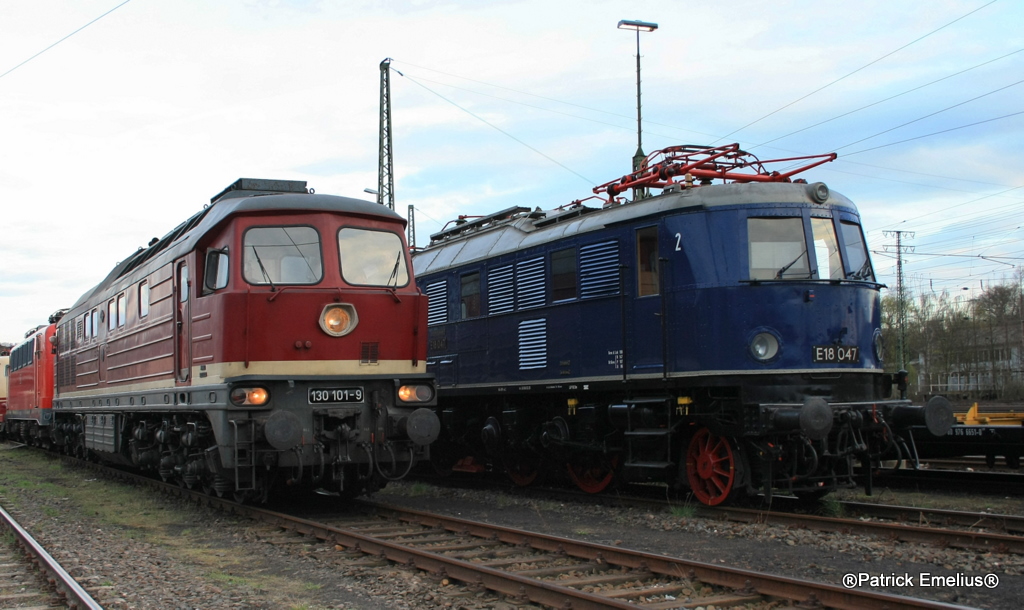 Die Loudmilla 130 und die E18 aus Halle nebereinander