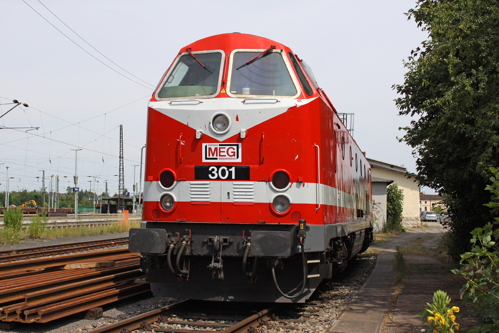 Die MEG 301 (229 120-1) in Weimar am 01,07,10
