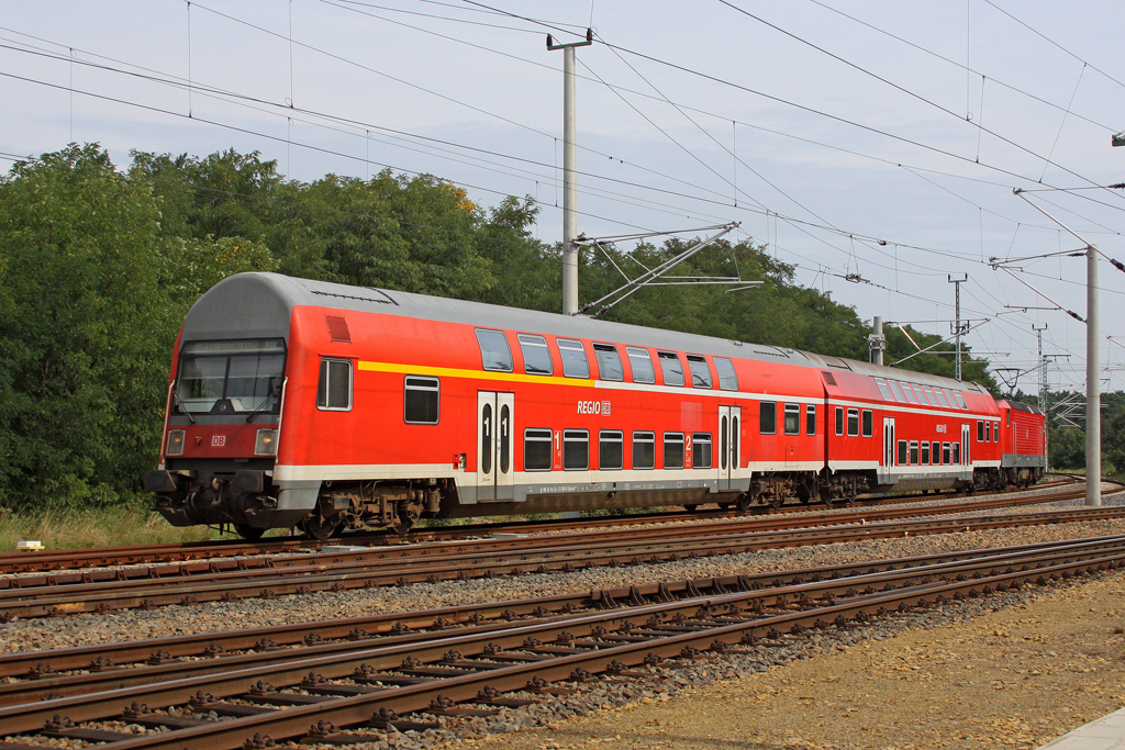 Die RB 14 nach Senftenberg in Calau (Niederl) am 17,08,11