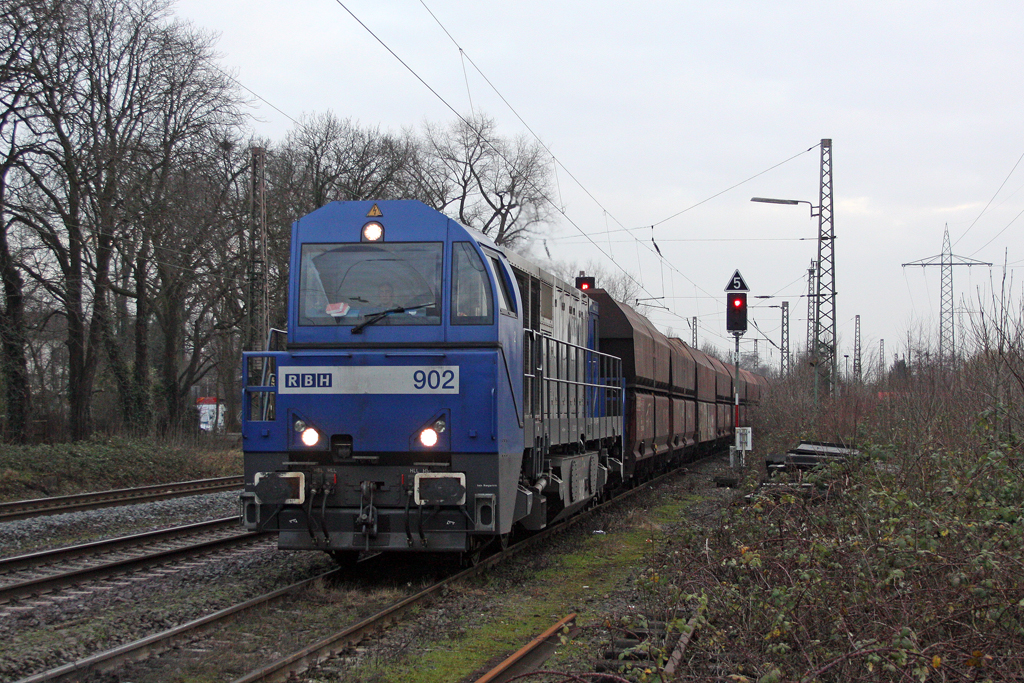 Die RBH 902 in Ratingen Lintorf am 26,01,11