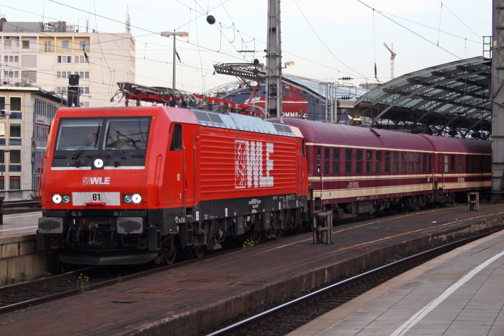 Die WLE 81 mit einen Sonderzug in K�ln Hbf am 03,10,10