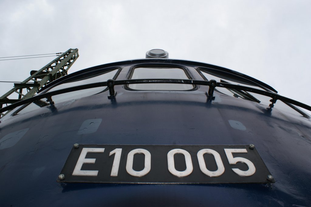 E10 005 am 11.10.2009 in N�rdlingen