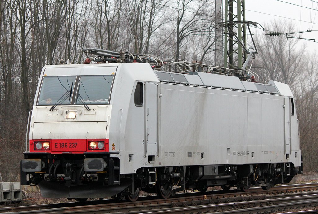 E186 237 Lz in Gremberg am 18.02.2011