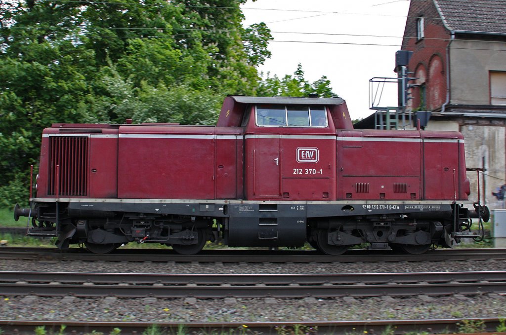 EfW 212 370 am 15.5.10 in Ratingen-Lintorf