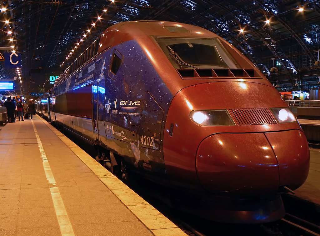 ein etwas bunterer Thalys in K�ln Hbf am 15.01.10