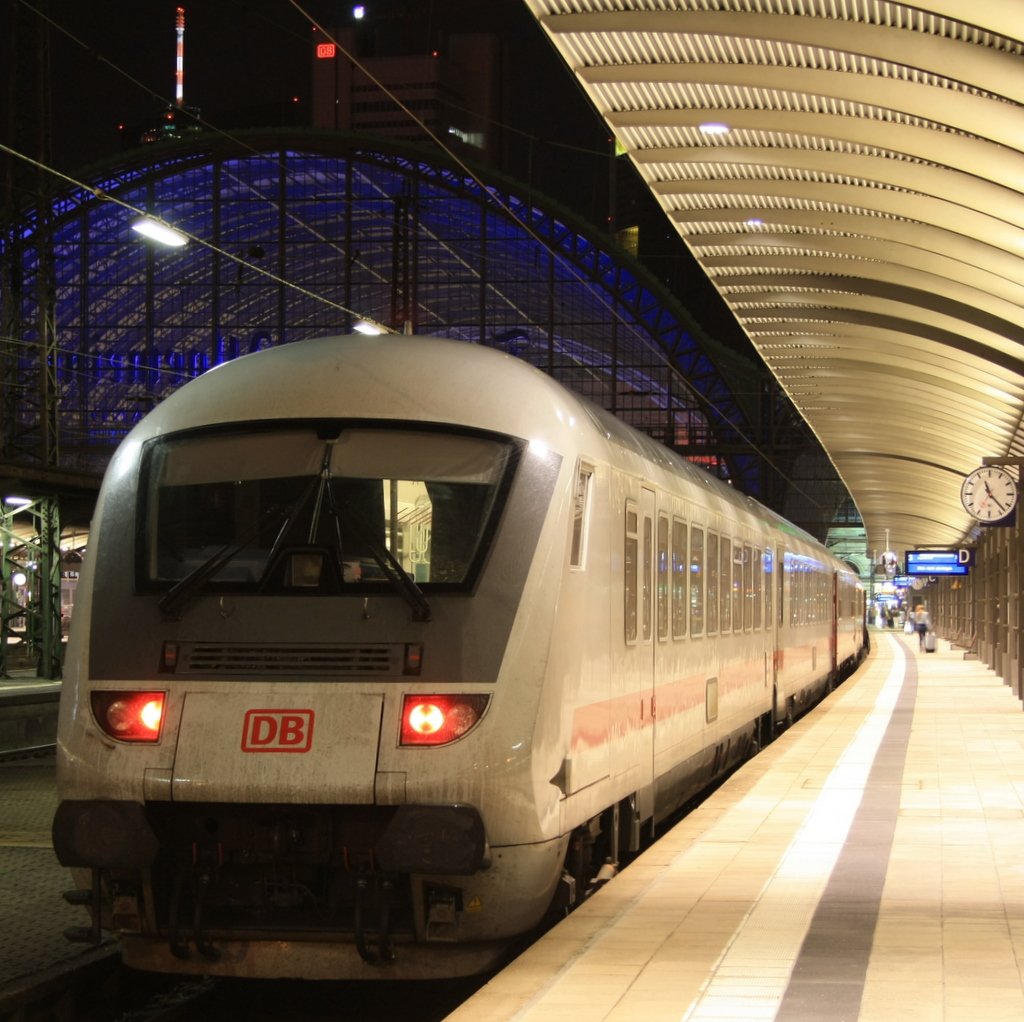Ein IC-Steuerwagen kam am Abend des 12.06.2010 aus Westerland (Sylt) nach Frankfurt am Main Hbf.