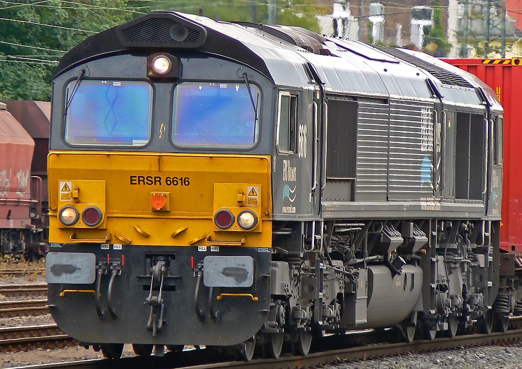ERSR 6616 in K�ln West, Sommer 2009