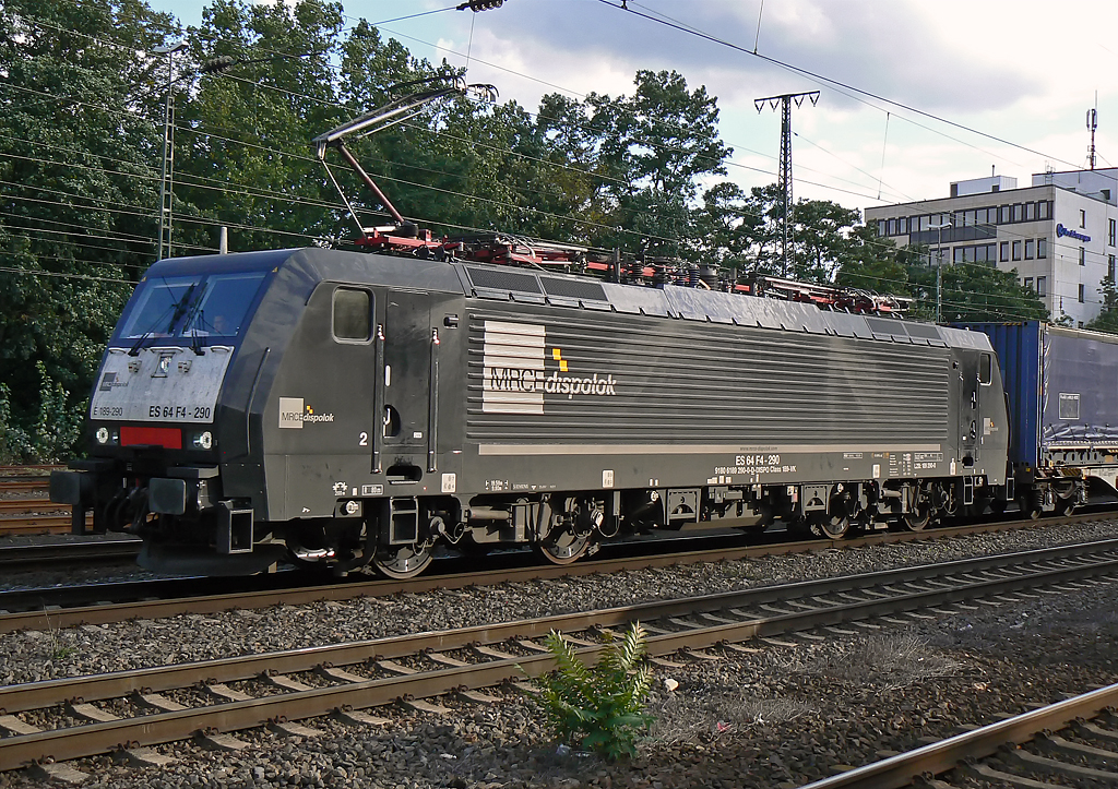 ES 64 F4-290 / 189 290  in K�ln West am 15.09.2010