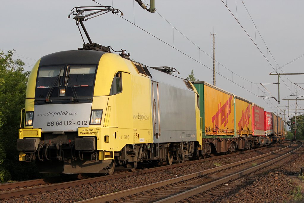 ES 64 U2-012 am FERCAM in Porz Wahn am 05.05.2011