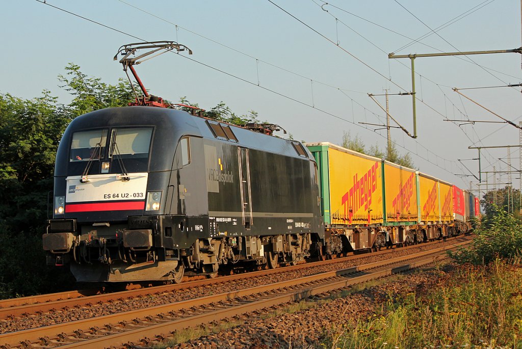 ES 64 U2-033 / 182 533 am FERCAM in Porz Wahn am 01.09.2011