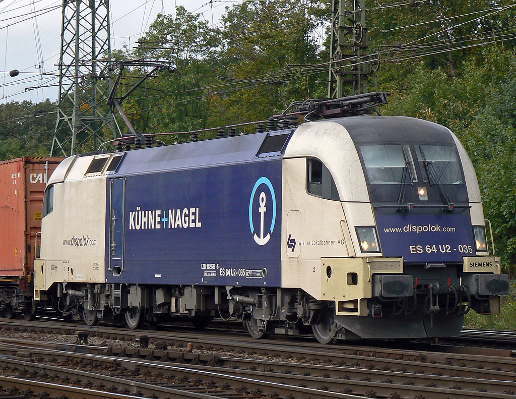 ES 64 U2-035 der Wiener Lokalbahnen in Gremberg am 05.10.2010