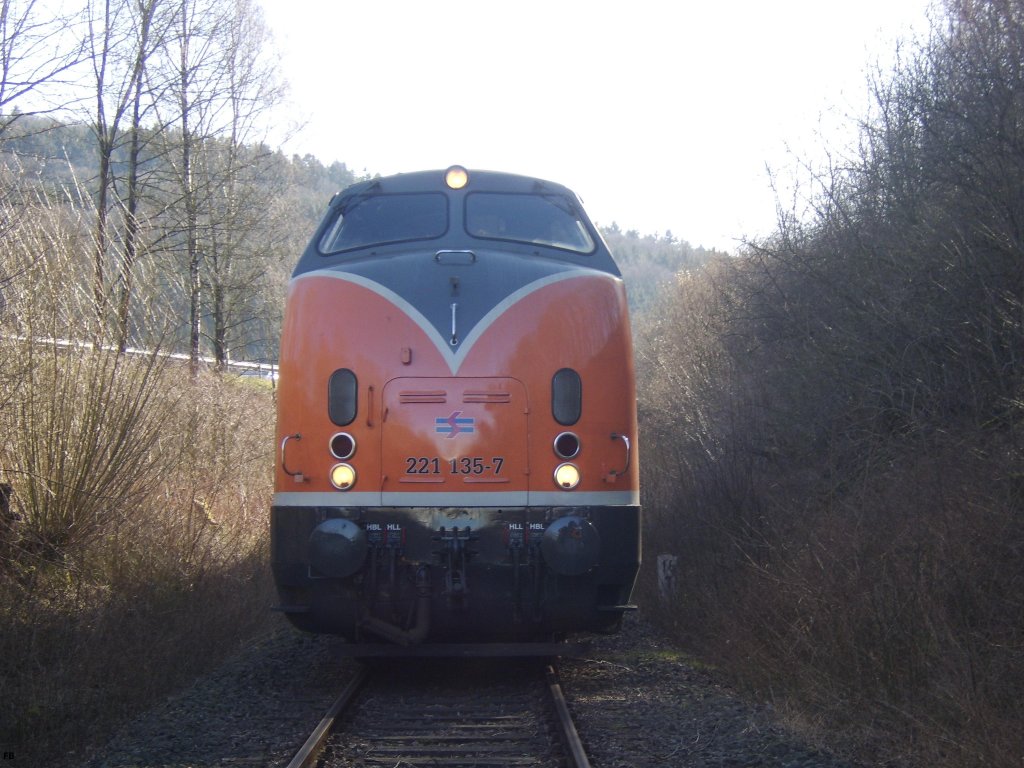 Kommt 'ne V200 gefahren...
Bei Hemer, 16.02.2008