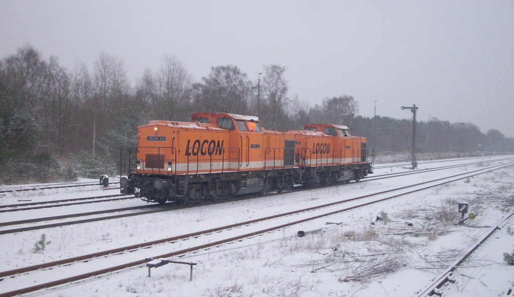 LOCON 215 und 216 beim umsetzen in Munster. (18.12.09)