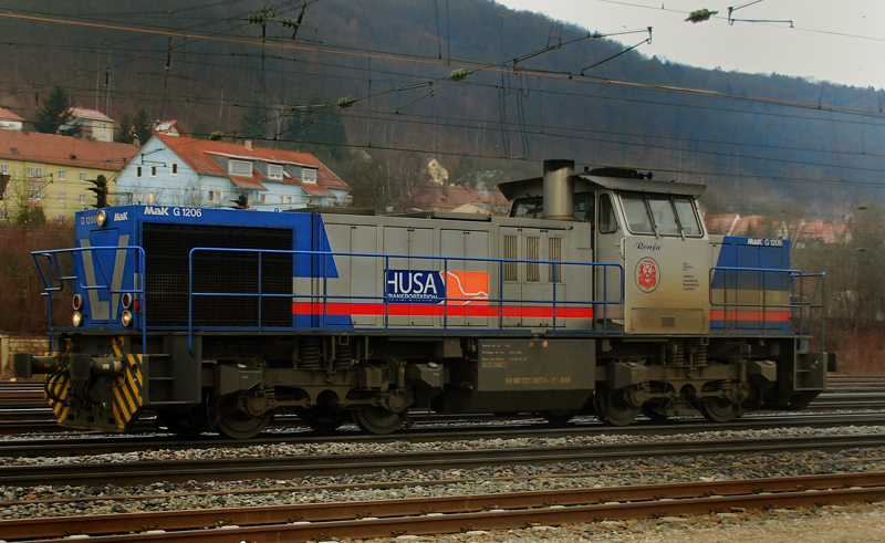 Portrait von Ronja, ex Rent-A-Rail, im neuen Husa Outfit. Aufgenommen am 06.03.12 in Treuchtlingen.