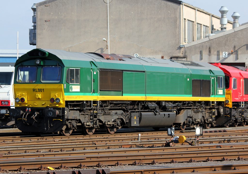 RL001 / 266 031-4 D-CFLCA im BW der HGK in Br�hl Vochem am 01.04.2013