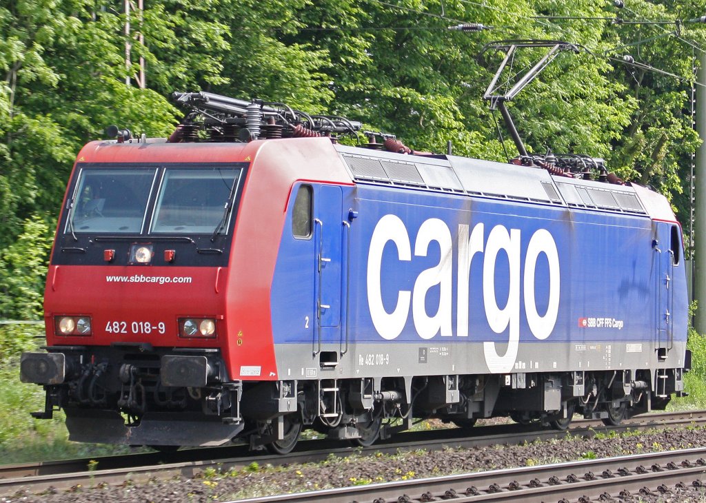 SBB Cargo 482 018-9 am 21.5.10 in ratingen-Lintorf