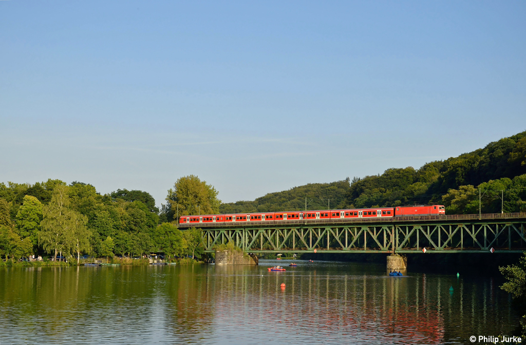 Unbekannte 143 mit der S6 nach K�ln-Nippes am 16.09.2012 in Essen-Kettwig.