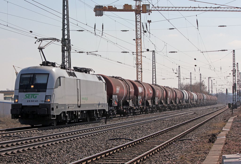 Uuups .... in Reihenfolge vergessen, SETG´s 182 601 / ES 64 U2-101 in Br�hl am 02.04.2013