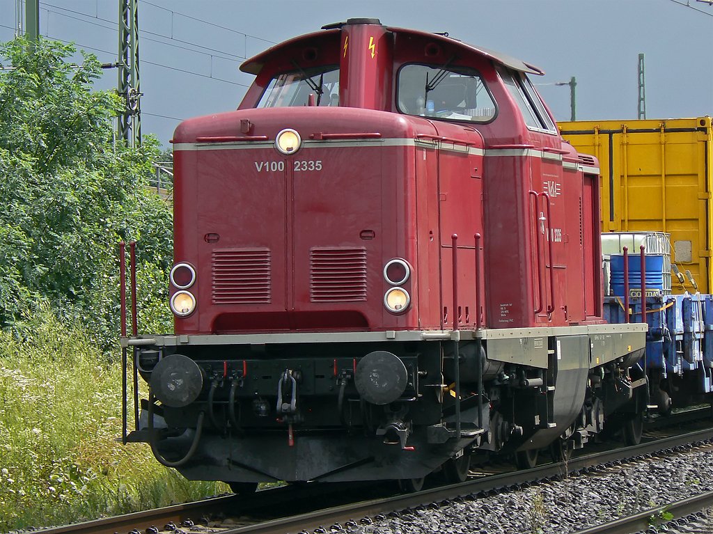 V100 2335 der VEB in Porz Wahn im Juli 09