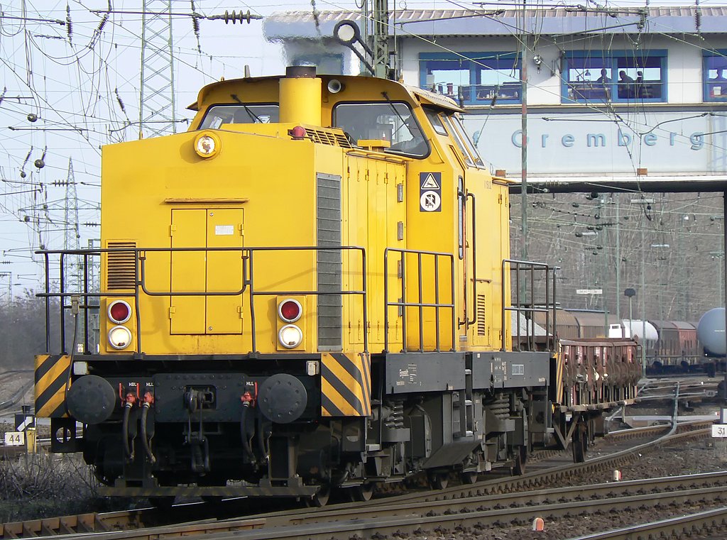 V150.02 verl�sst den Gbf. K�ln Gremberg am 17.03.2010