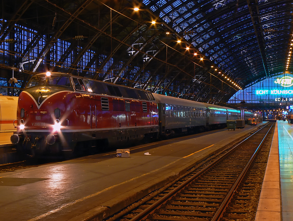 V200 116 in K�ln Hbf am 09.10.2010 , Gru� an den Tf !!! 
