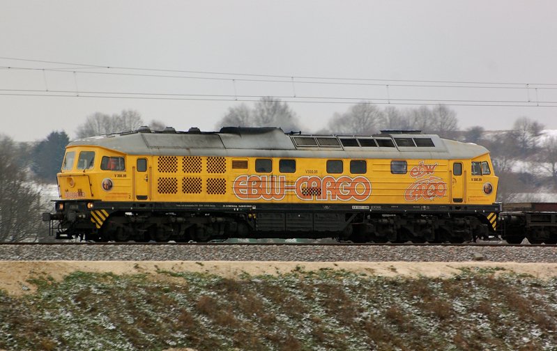 V300.09, EBW Cargo, aufgenommen am 15.12.09, Strecke Augsburg-Ulm, kurz vor Burgau.