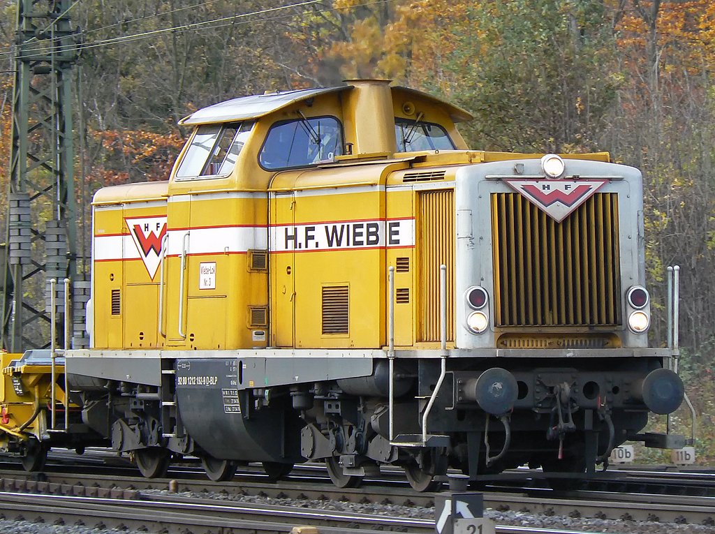 West V100 der Fa, Wiebe in Gremberg im Nov.09