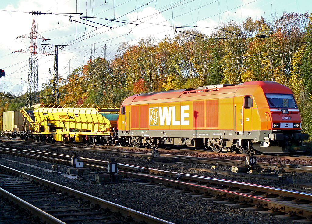 WLE 23 mit kurzem Bauzug in Gremberg am 25.10.2010
