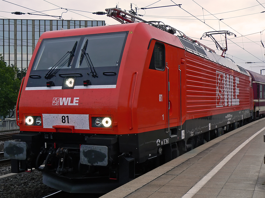 WLE 81 aka 189 801 mit dem M�ller Touristik Partyzug aus Wismar in K�ln Hbf am 19.09.2010