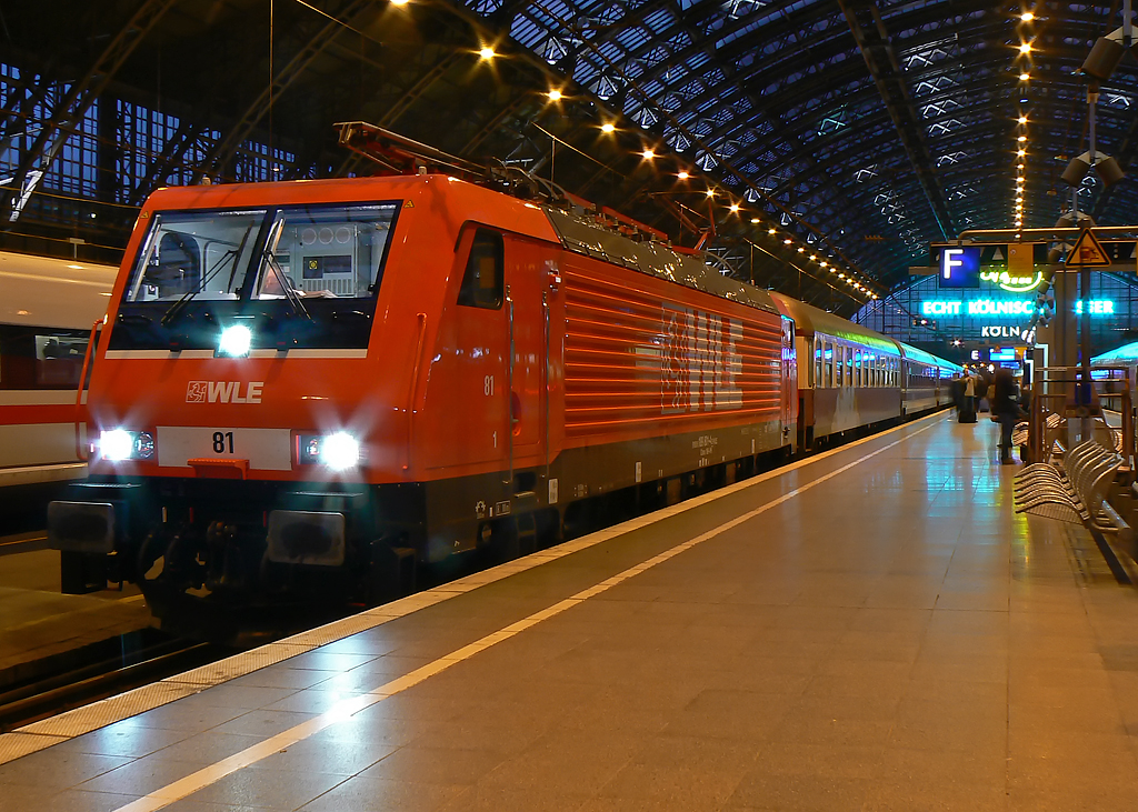 WLE 81 mit Partyzug in K�ln Hbf am 17.10.2010