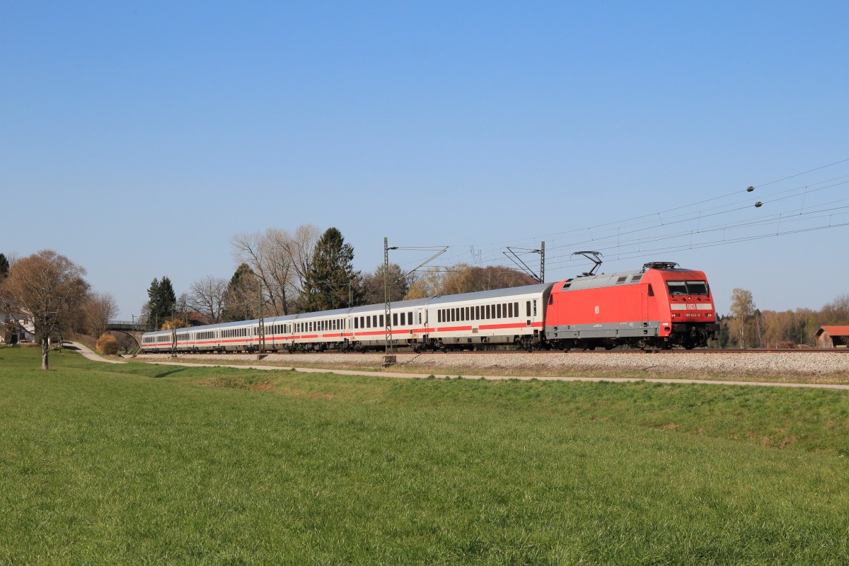 101 052-9 am 30. M�rz 2014 bei �bersee am Chiemsee.