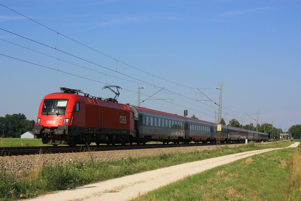 1016 038-2 am 18. Juli 2014 aus Salzburg kommend bei �bersee am Chiemsee.