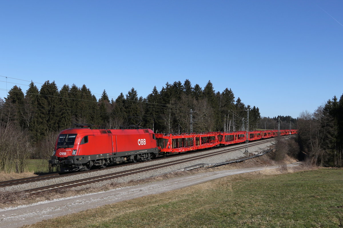1016 040 mit neuen Autotransportwagen aus Salzburg kommend am 21. Februar 2021 bei Grabenst�tt im Chiemgau.