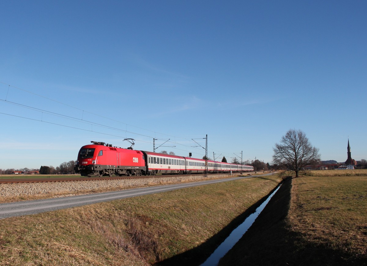 1116 060-5 aus Salzburg kommend am 28. Dezember 2015 bei �bersee.