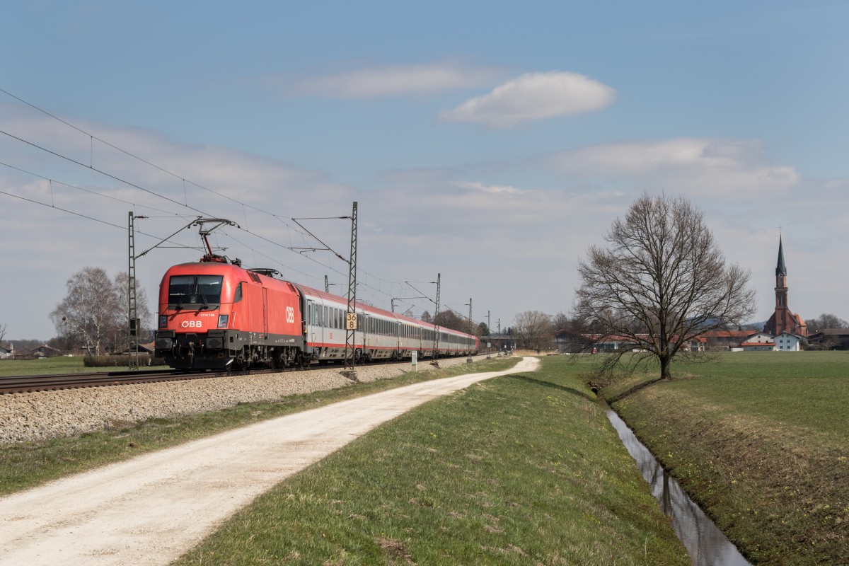 1116 128-8 am 8. April 2014 bei �bersee am Chiemsee.