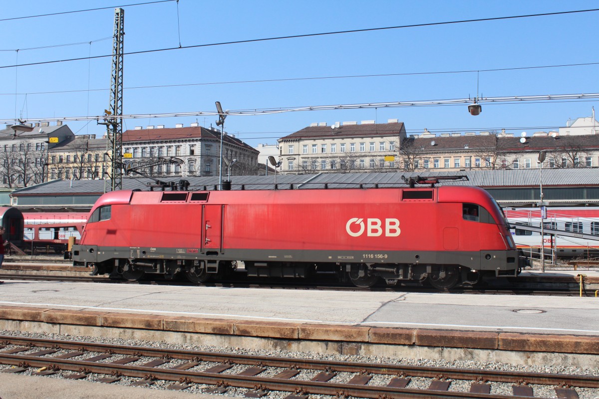 1116 156-9 beim rangieren am 17. M�rz 2012 im Wiener-Westbahnhof.
